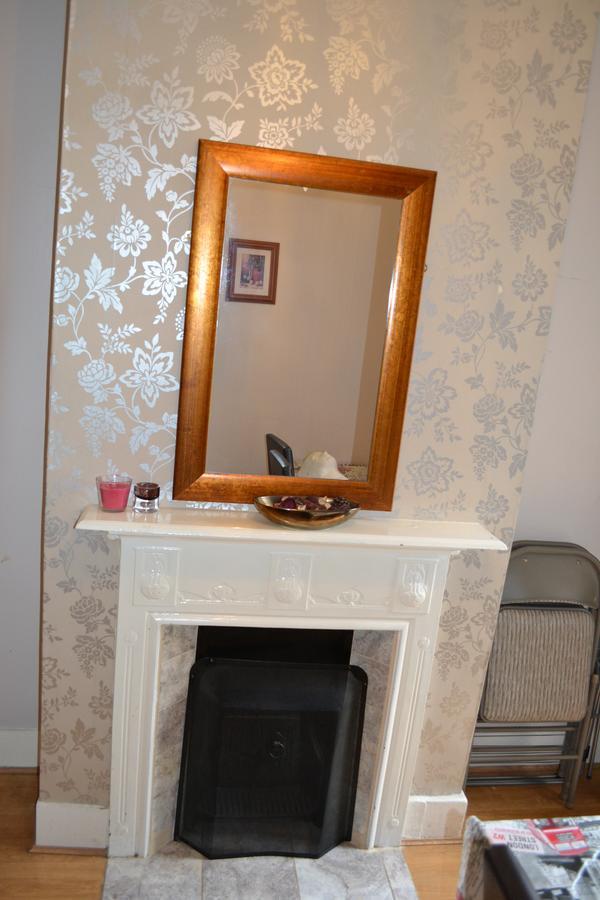 2 Bedroom House -ealing Semesterbostad