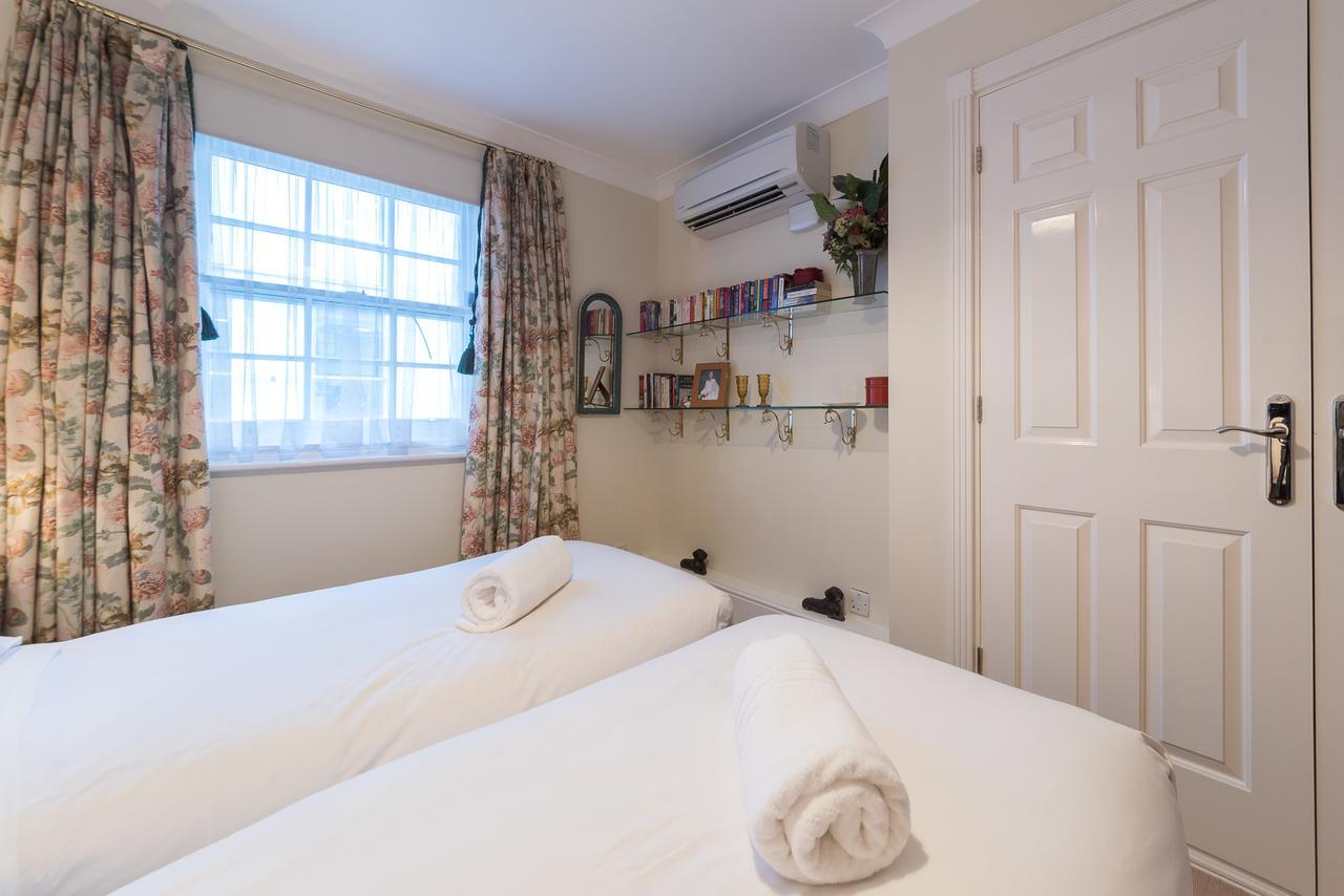 Dover Street Apartment