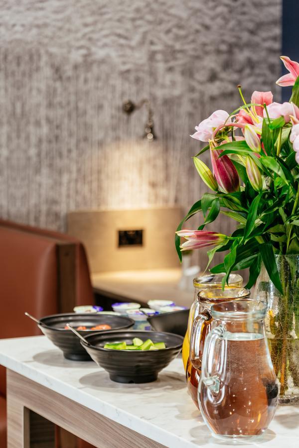 Oliver Plaza Hotel London