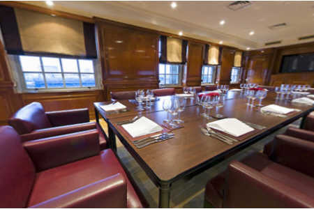 Radisson Blu Edwardian Berkshire Hotel, Hotel 4*