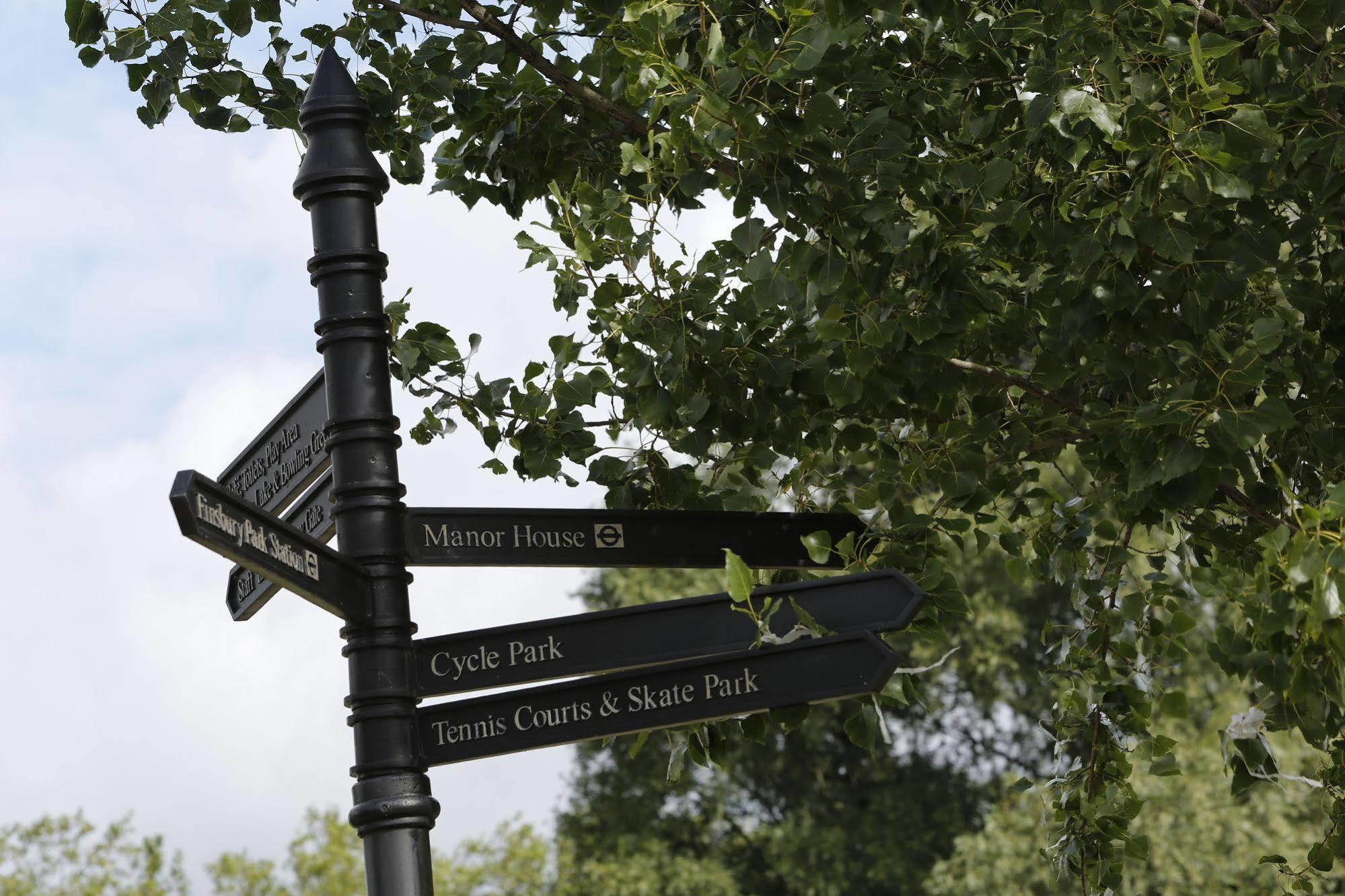 Western Highbury London