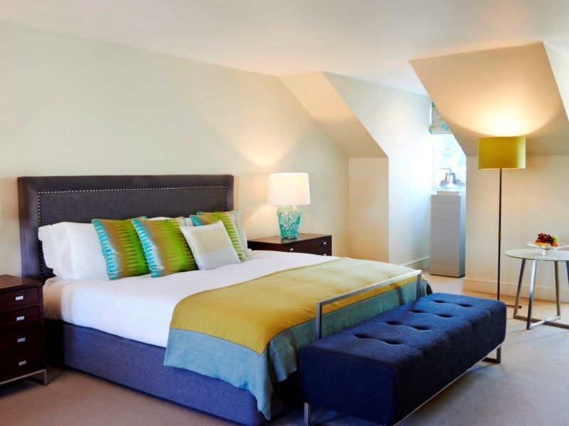 Brown's Hotel, A Rocco Hotell