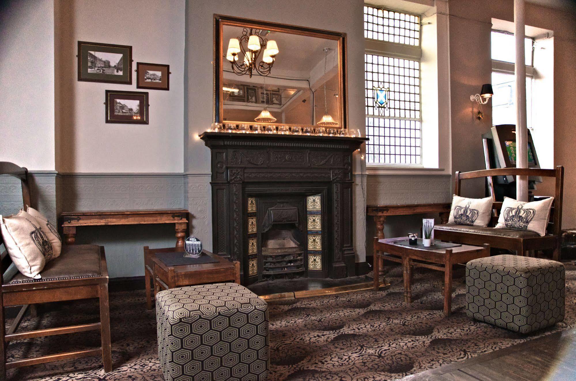 Publove @ The Crown, Battersea Auberge de jeunesse