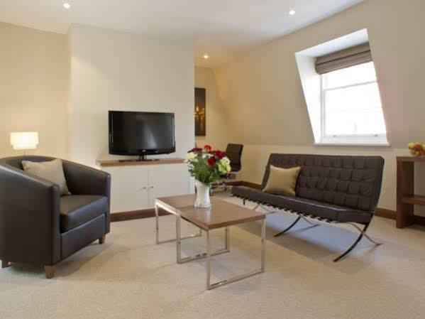 Apartment Suffolk Lane By Bridgestreet London