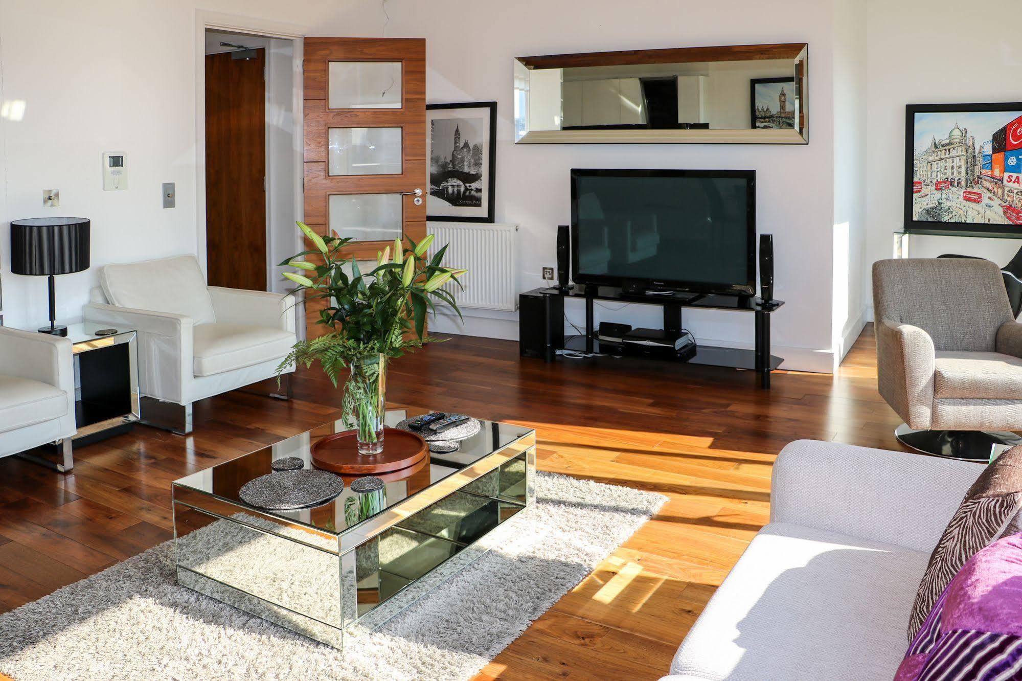 Courtyard & Penthouse London