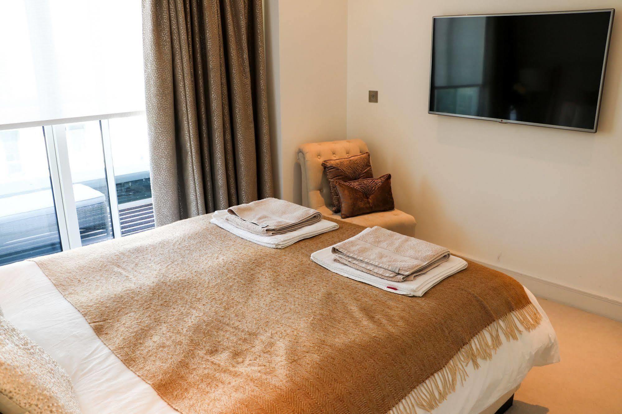 Courtyard & Penthouse 5* London