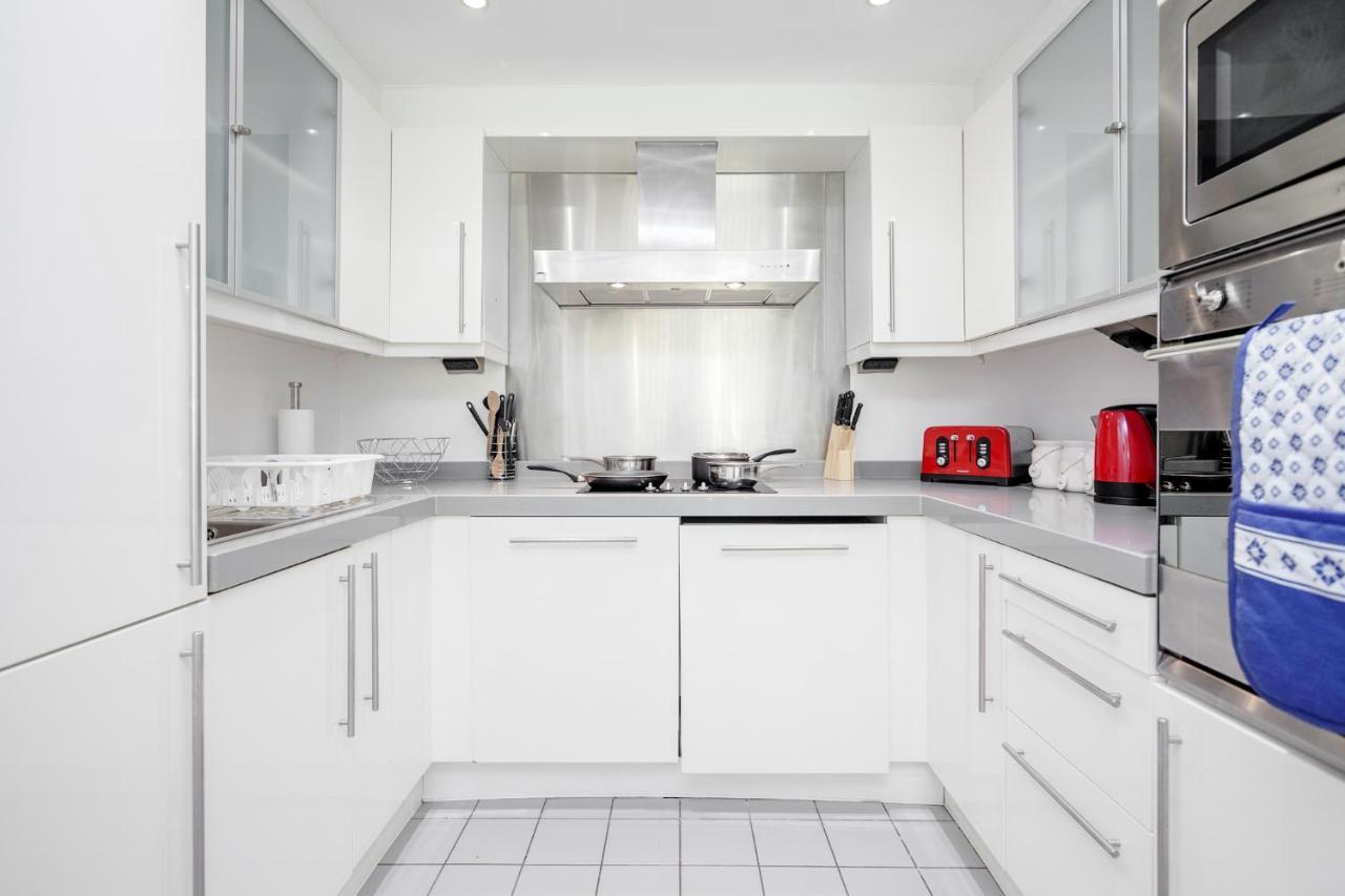 Premium By Excel * London