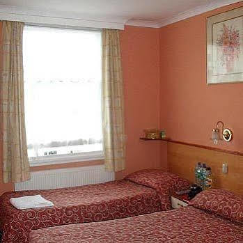 Guest house Surtees London