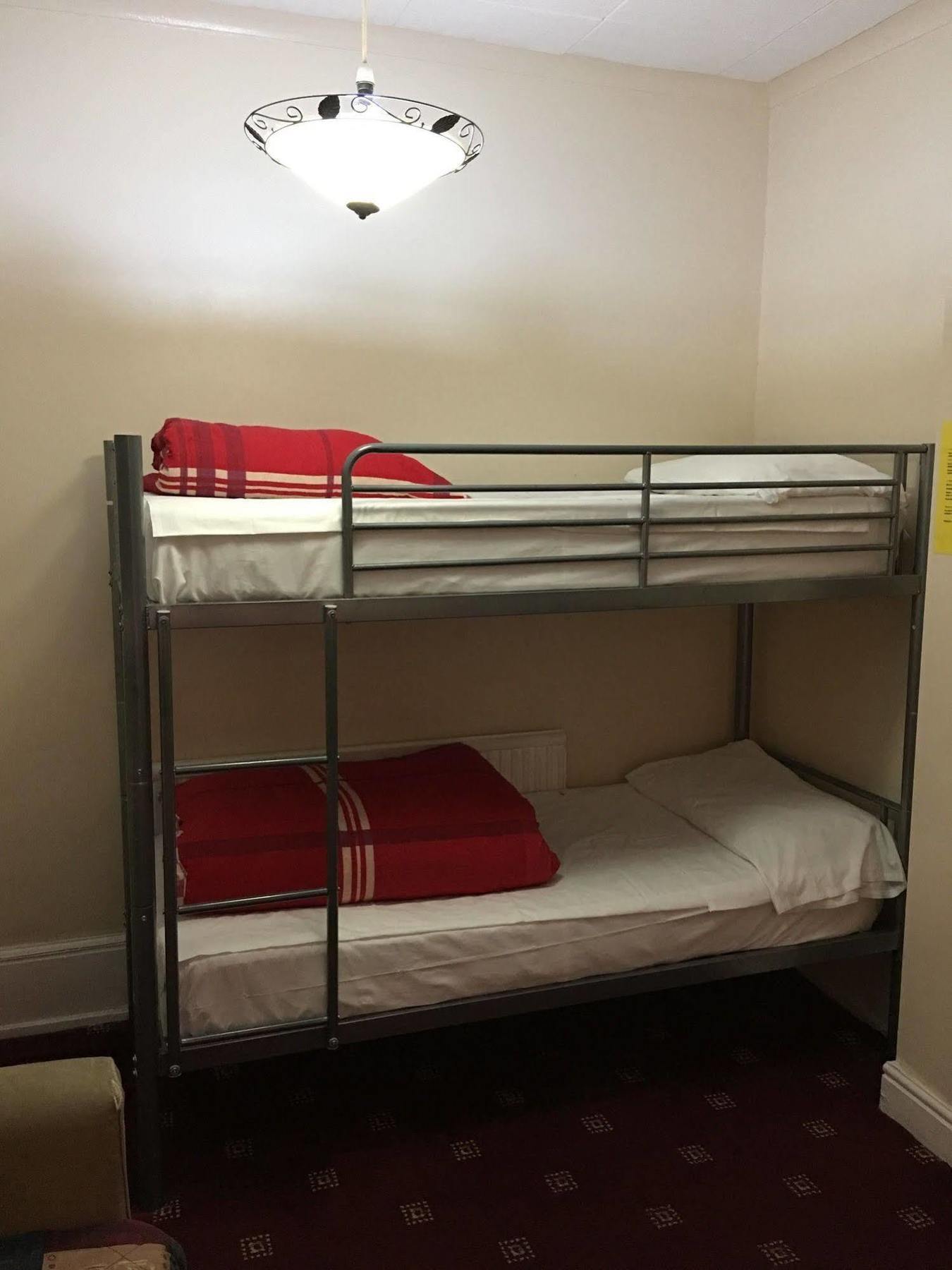 Guest house Surtees