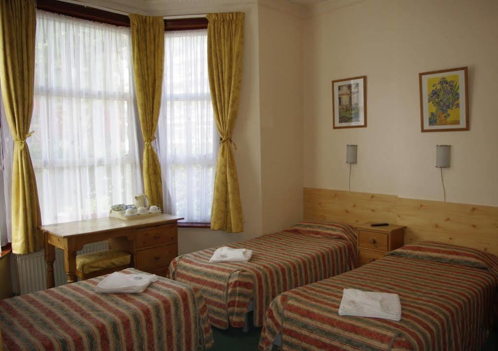 Star Hotel London
