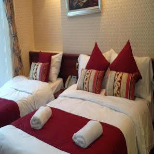 Avon Hotell 2*