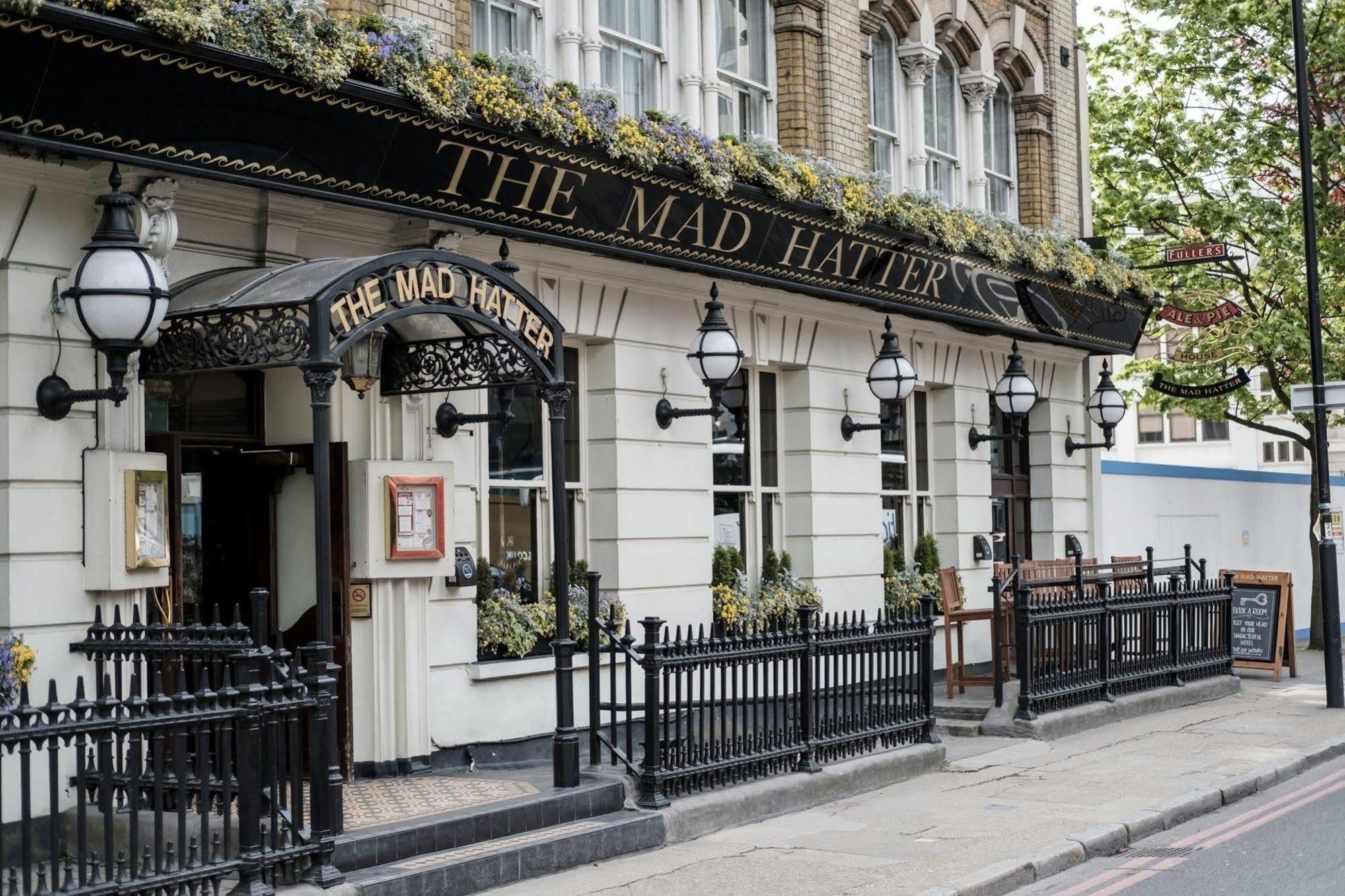 Hotel The Mad Hatter London