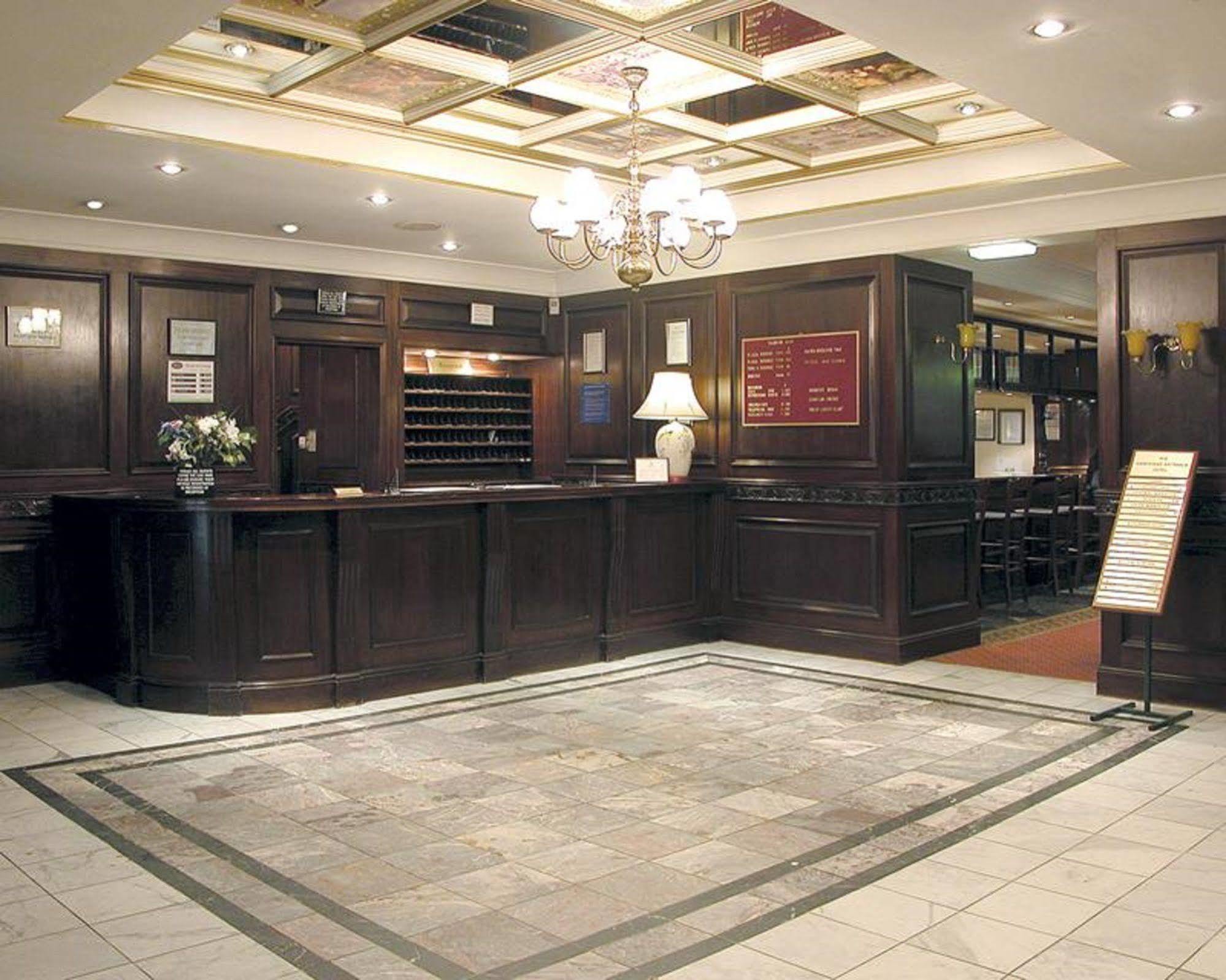 Hampstead Britannia Hotel 3*