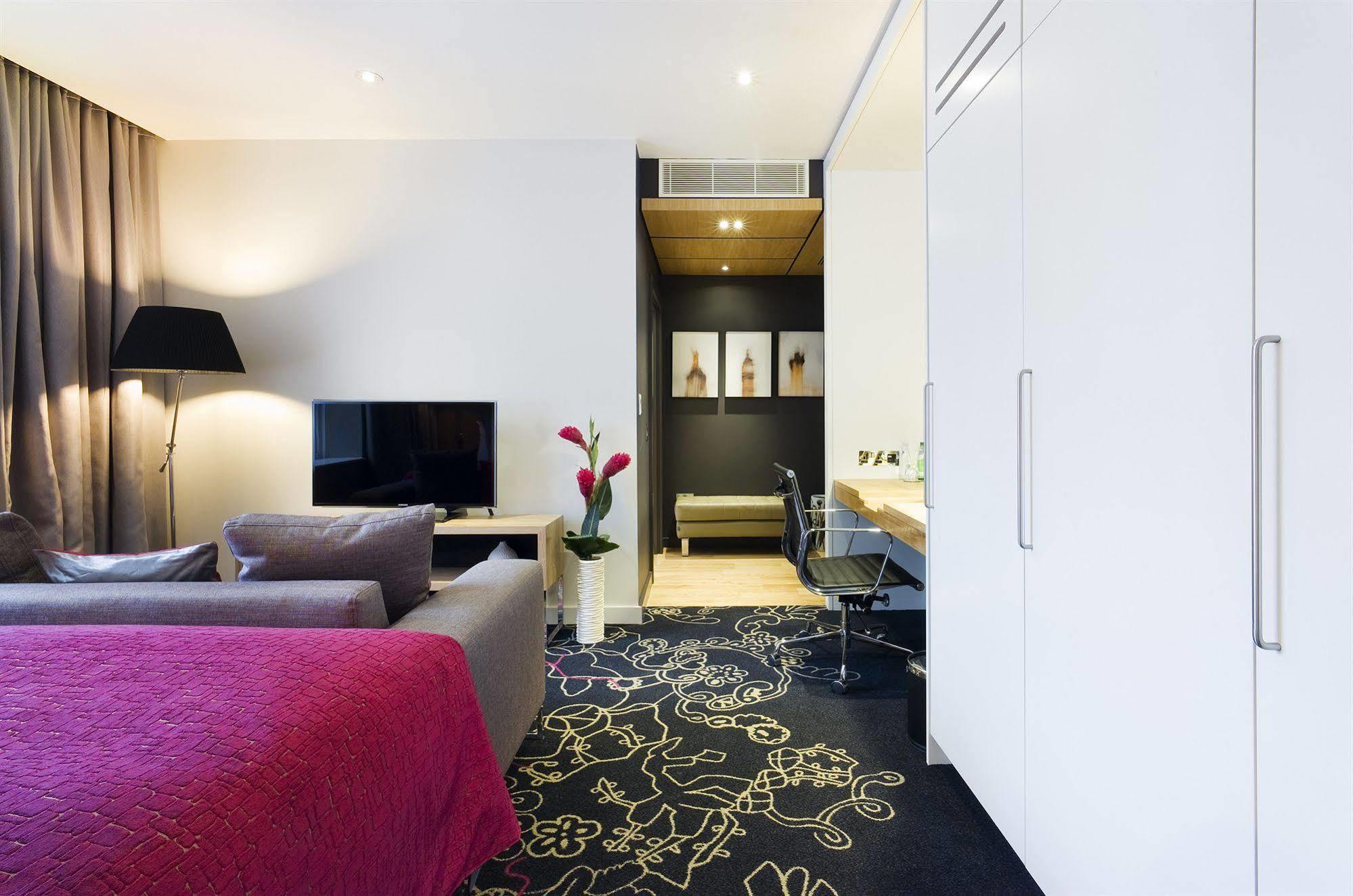 Hotel Apex Temple Court London