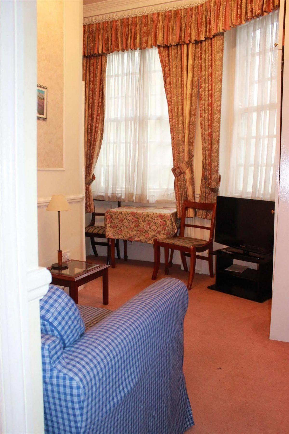 Appart hôtel Kensingtoncourt 3*