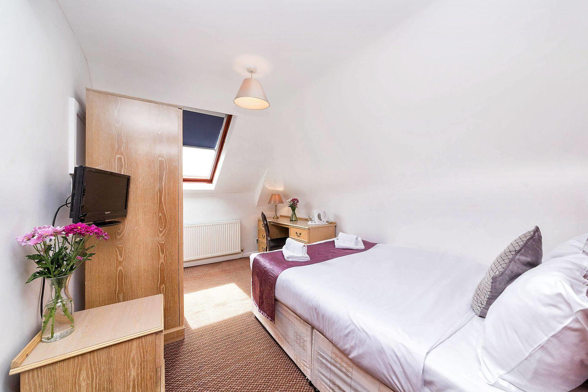 Hotell National 2*