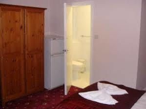 Chelsea House - 2* London