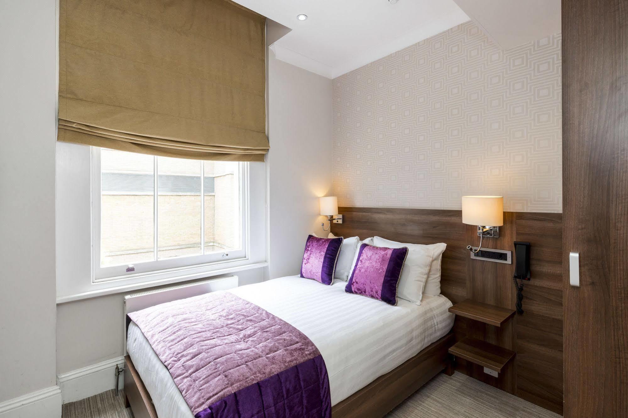 Hotel House 3*