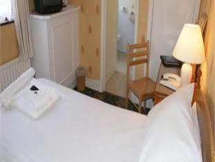 The Justin Hotel London