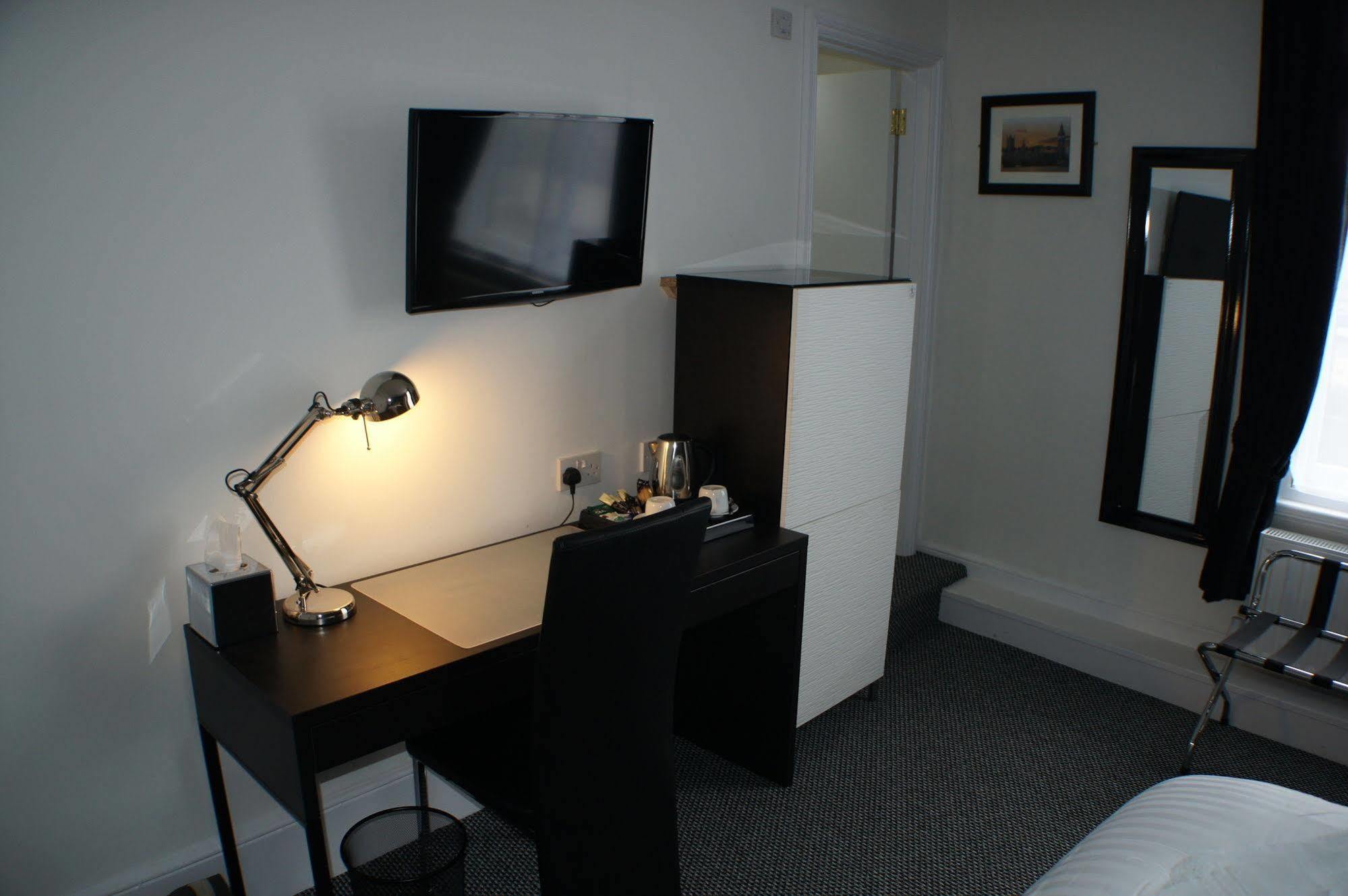 Grand Junction Arms Hotel