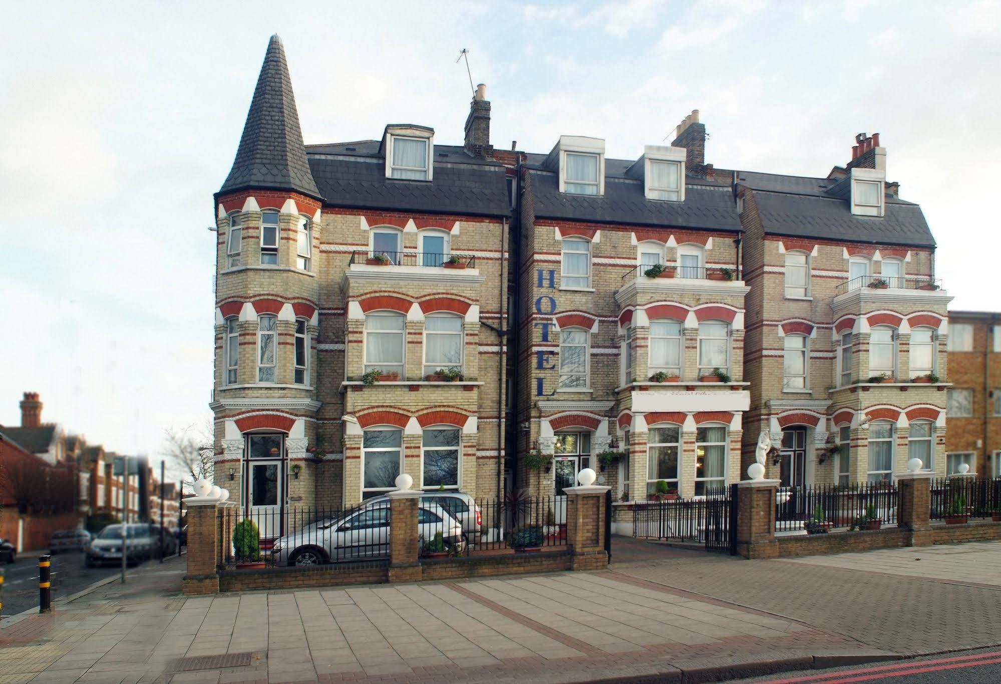 Hotell Clapham South Dudley 2*