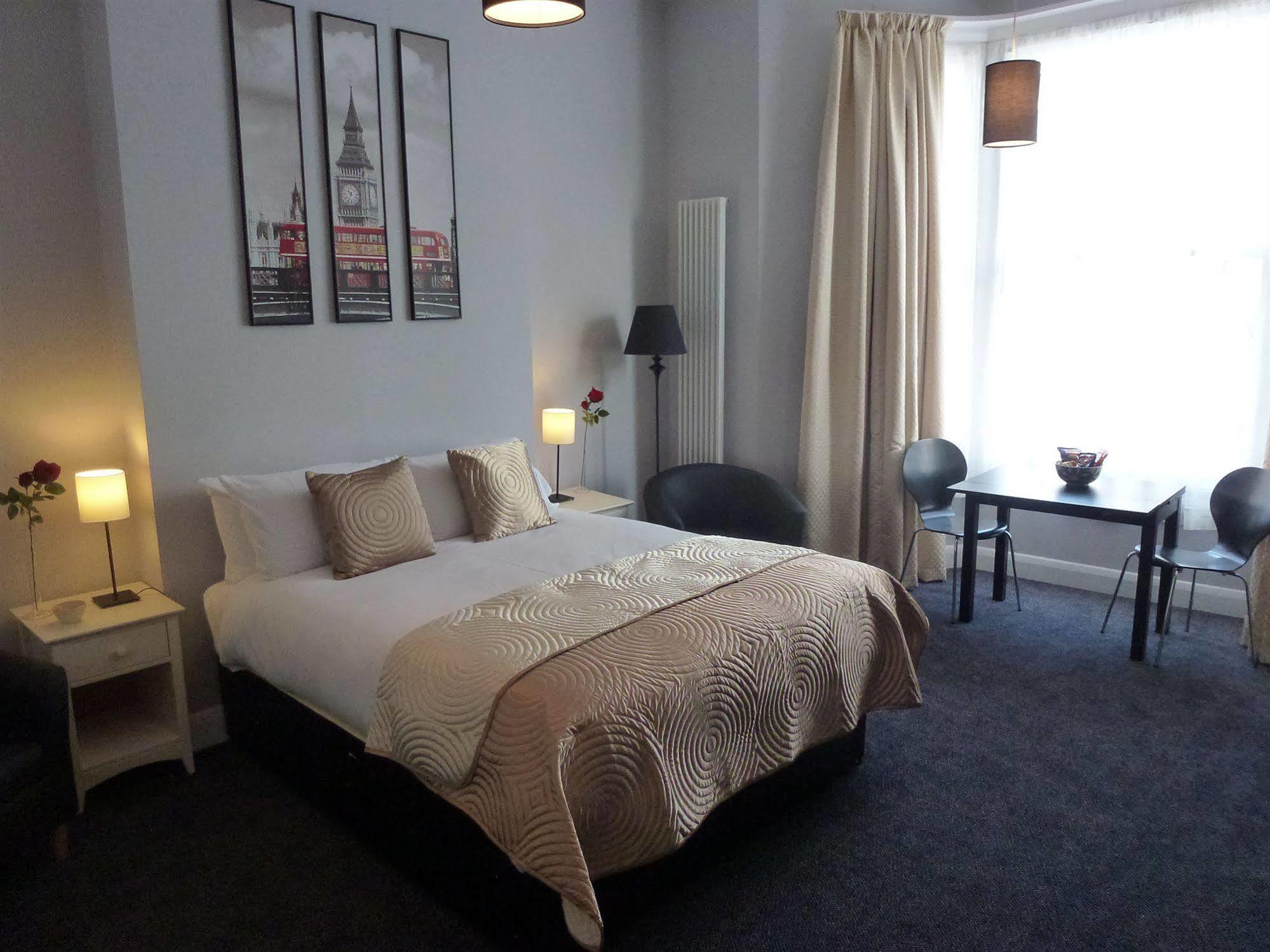 Lamington - Hammersmith Apartment *