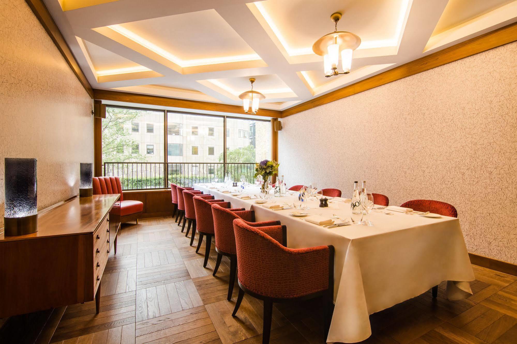 Devonshire Club & Hotel