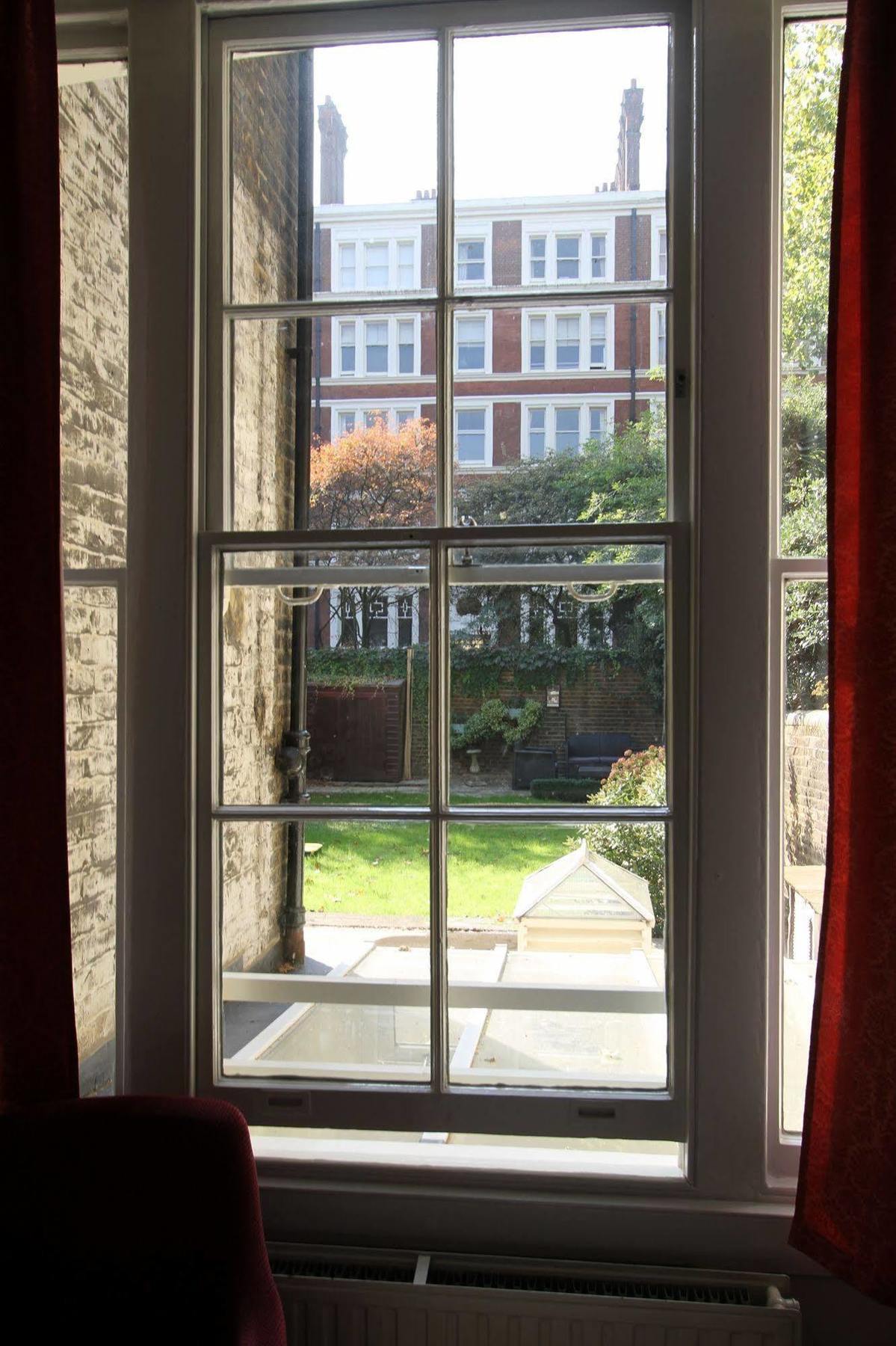 Ridgemount London