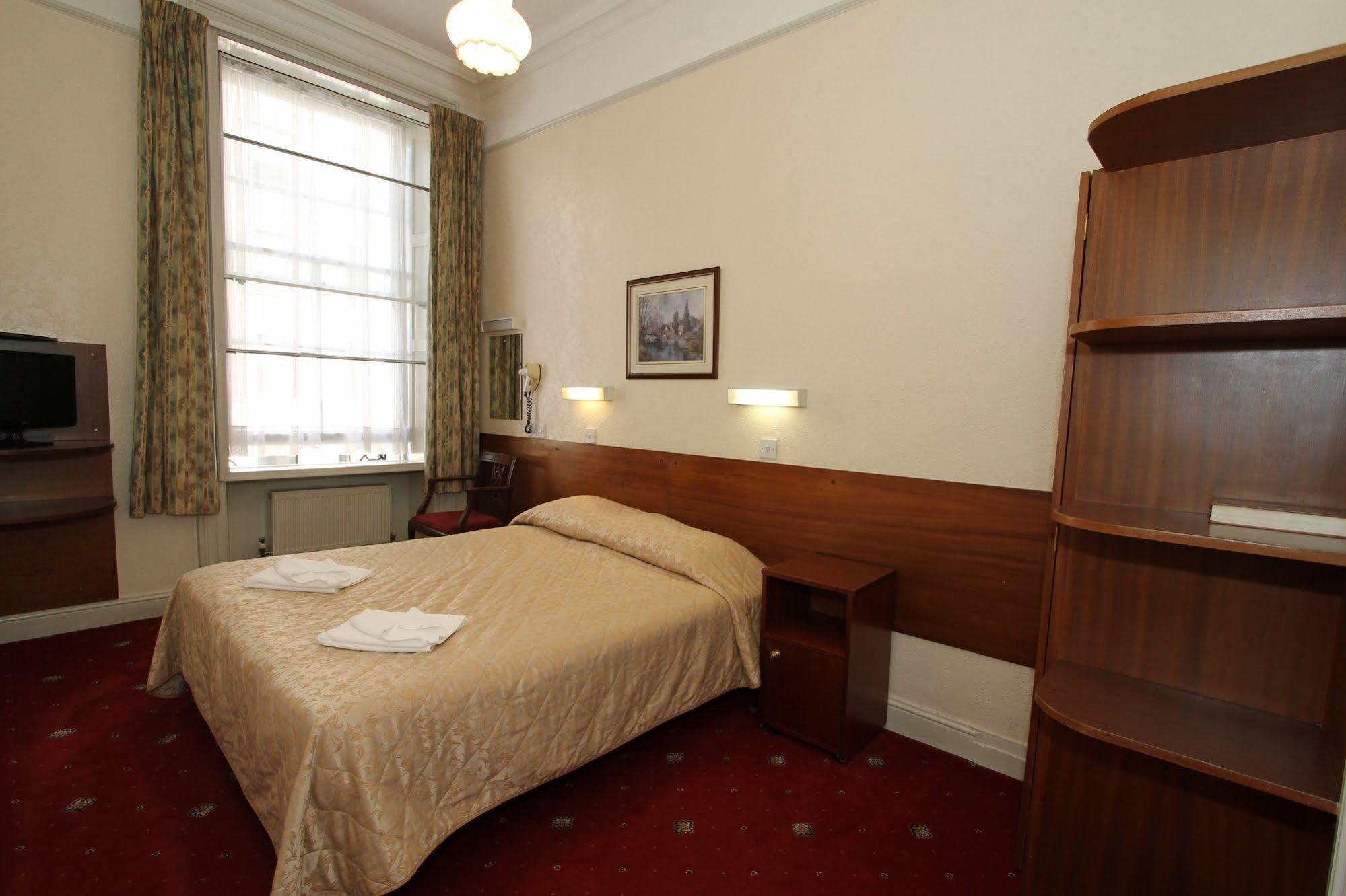 Hotel Ridgemount London