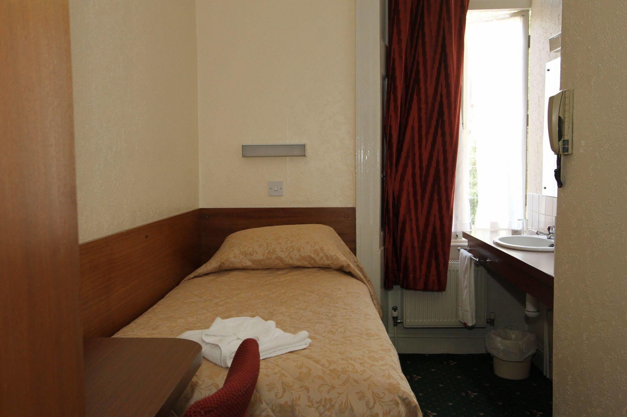 Ridgemount Hotel