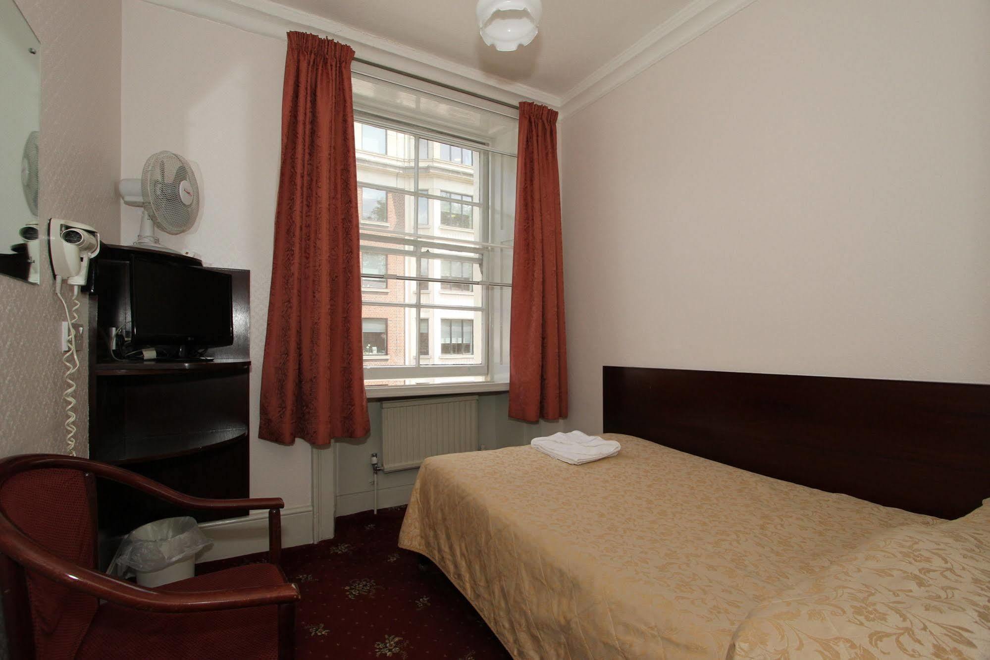 Ridgemount London