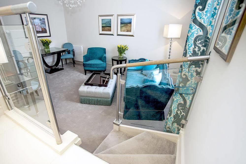 Apartment The By The Sloane Club