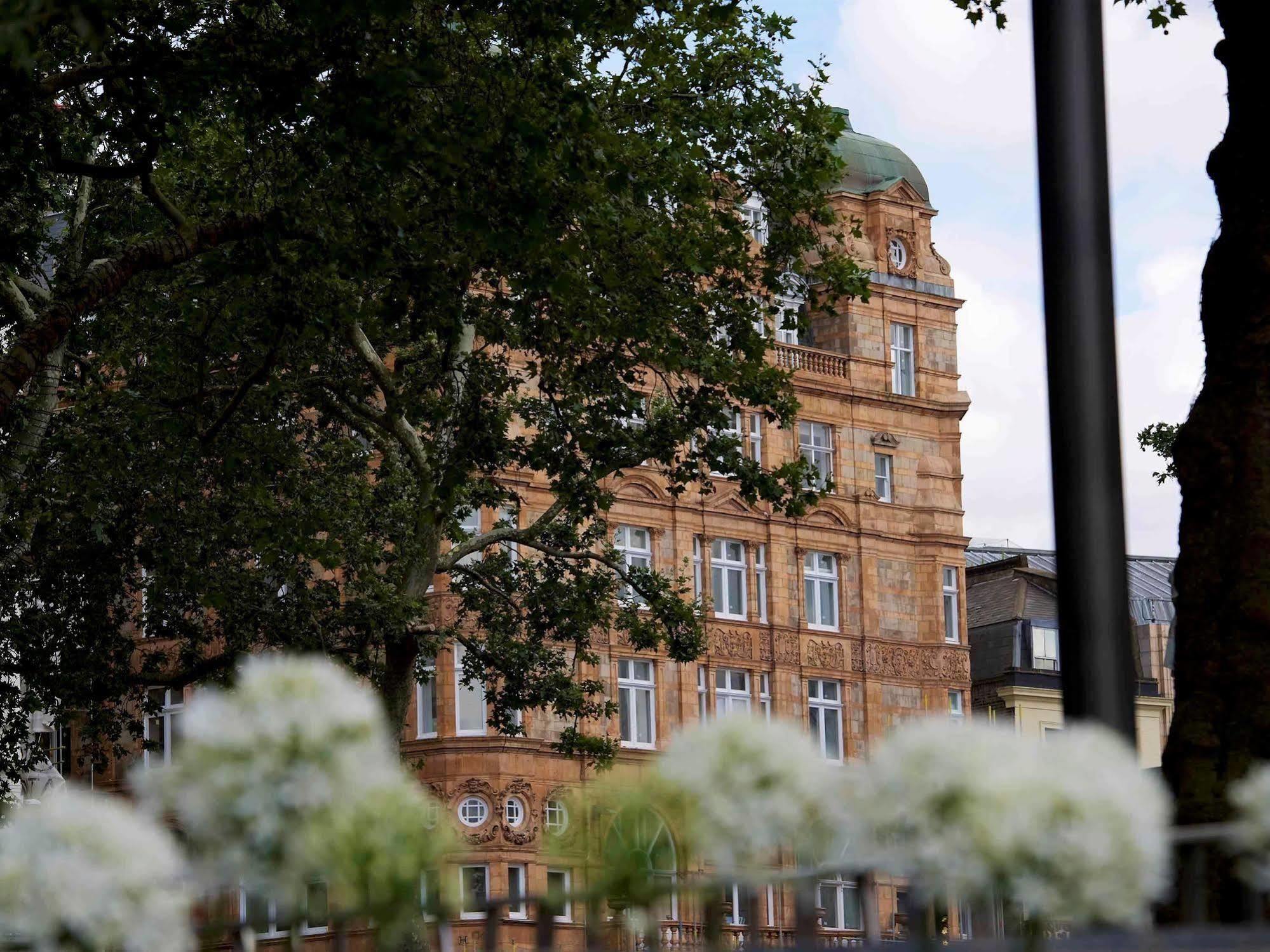 Victory House Leicester Square Hotell