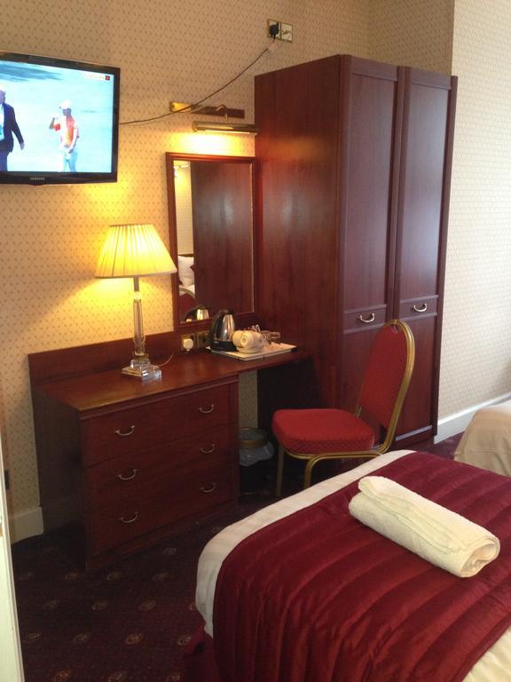 Avon Hotell London