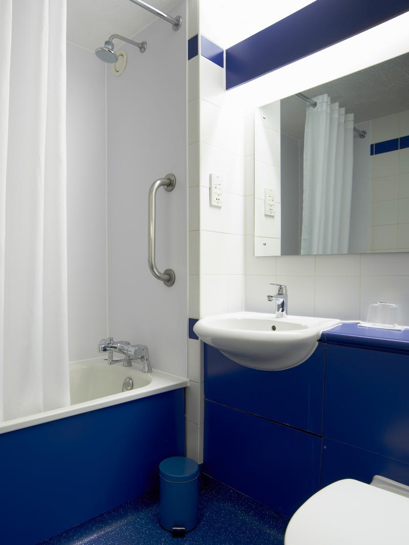 Hotel Travelodge Road