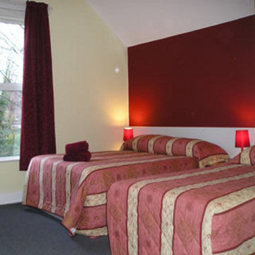 Abbey - Bed & Breakfast 2*