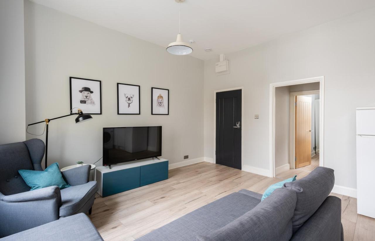 Apartment The Walk London