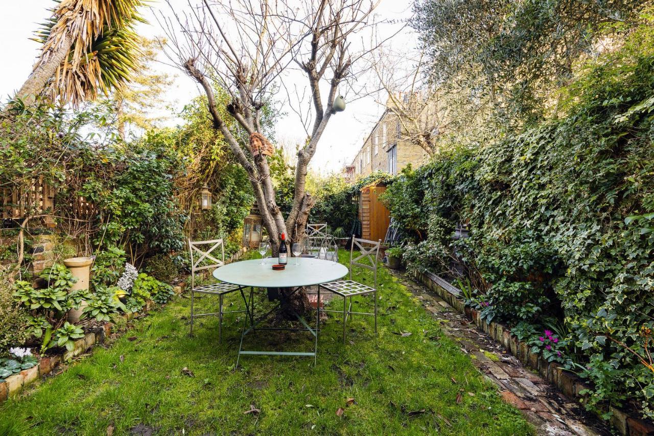 Vintage Hackney Close To Victoria Park Ferienhaus