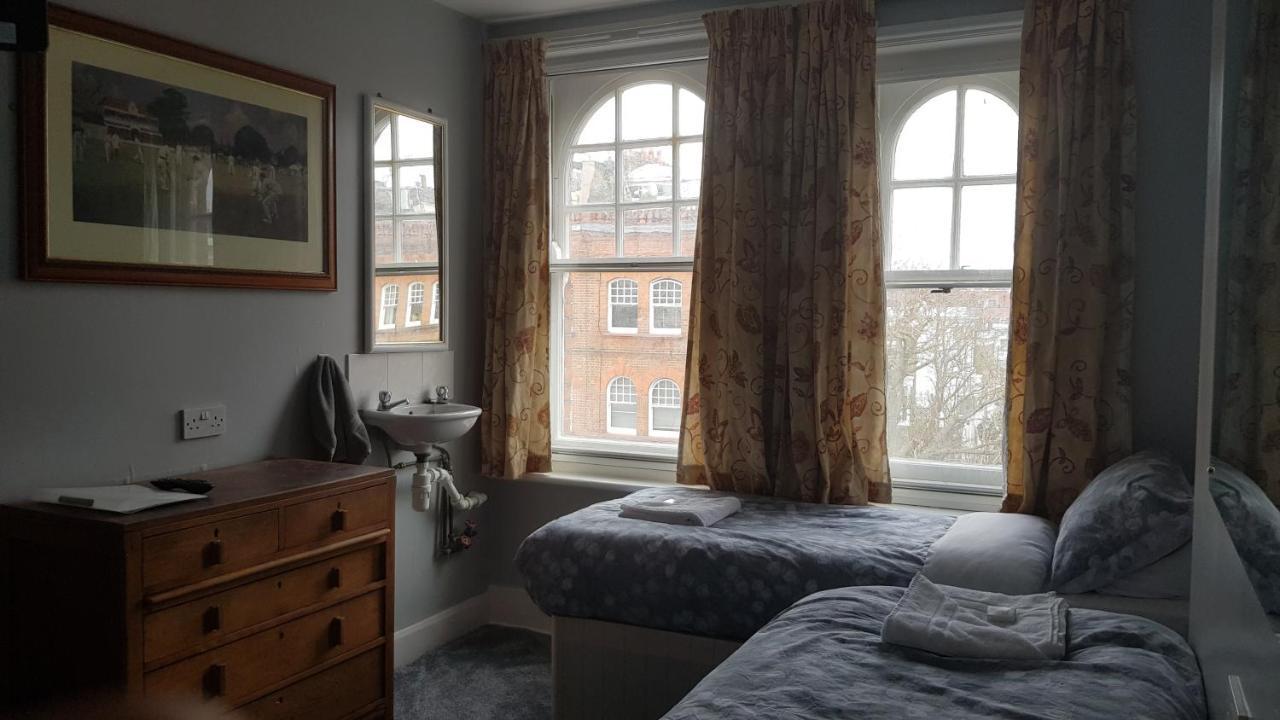 Hotell Oakley London