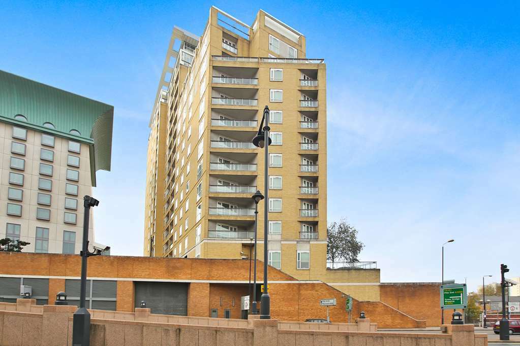 Circus Canary Wharf Appartement Londen
