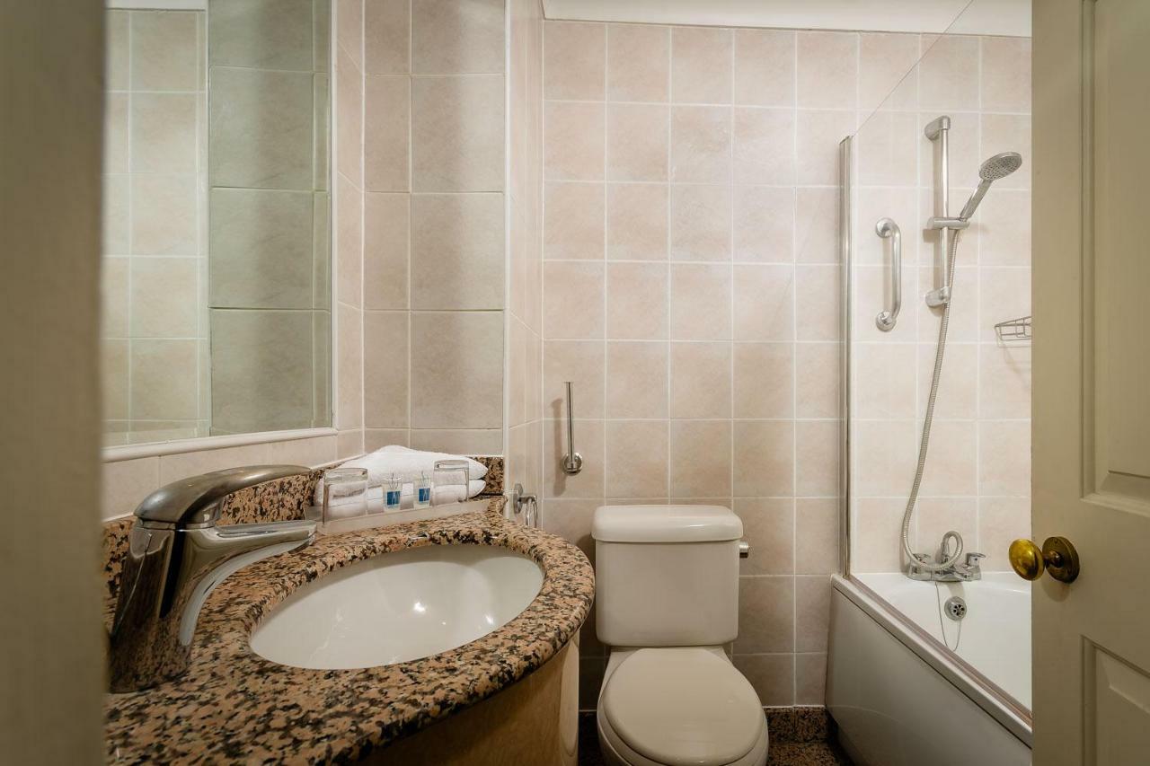 Hotel Henry Viii 4*