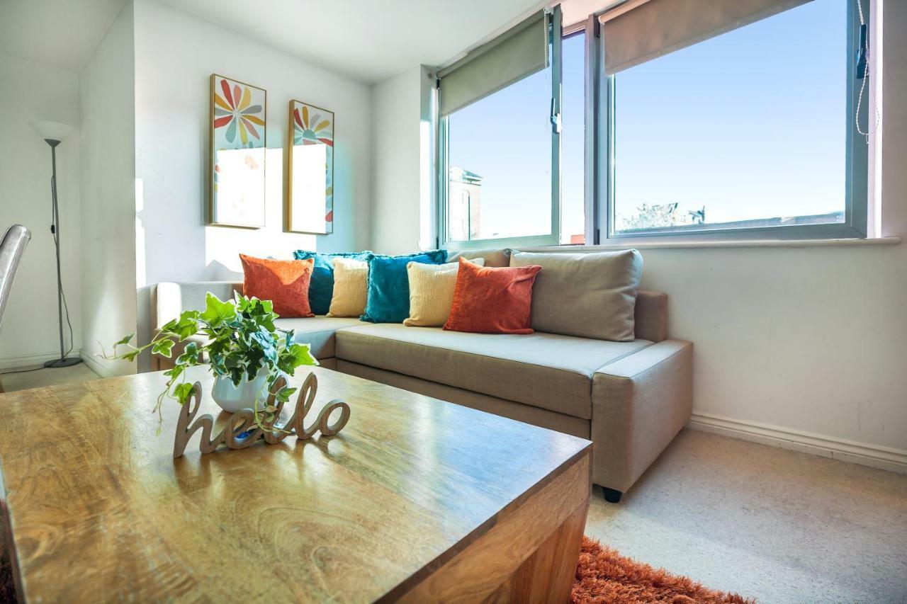 Club Living - Camden Town Apartment *