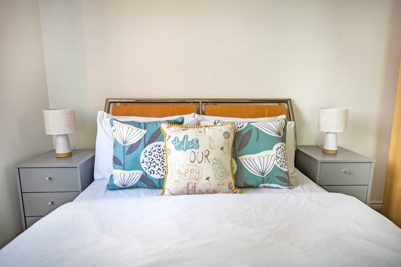 Club Living - Camden Town Apartment *