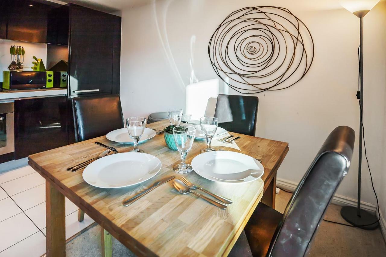 Club Living - Camden Town Apartment *