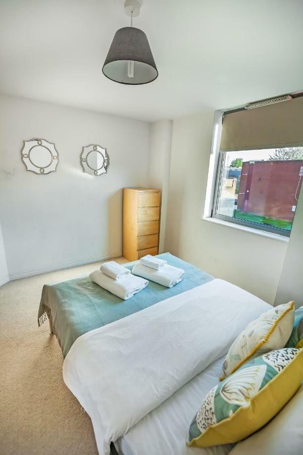 Club Living - Camden Town *