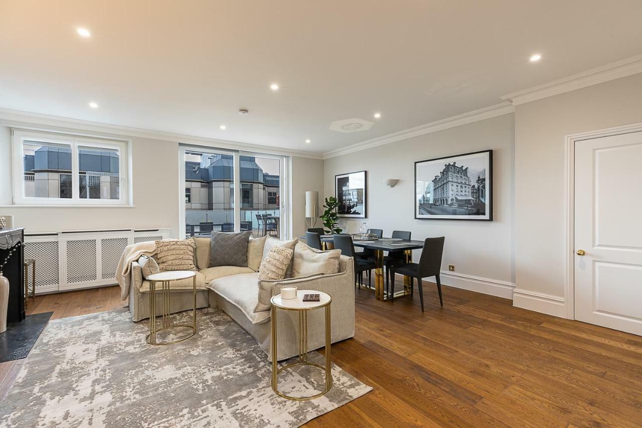 Astonishing Flats Near Mayfair & Piccadilly Circus *