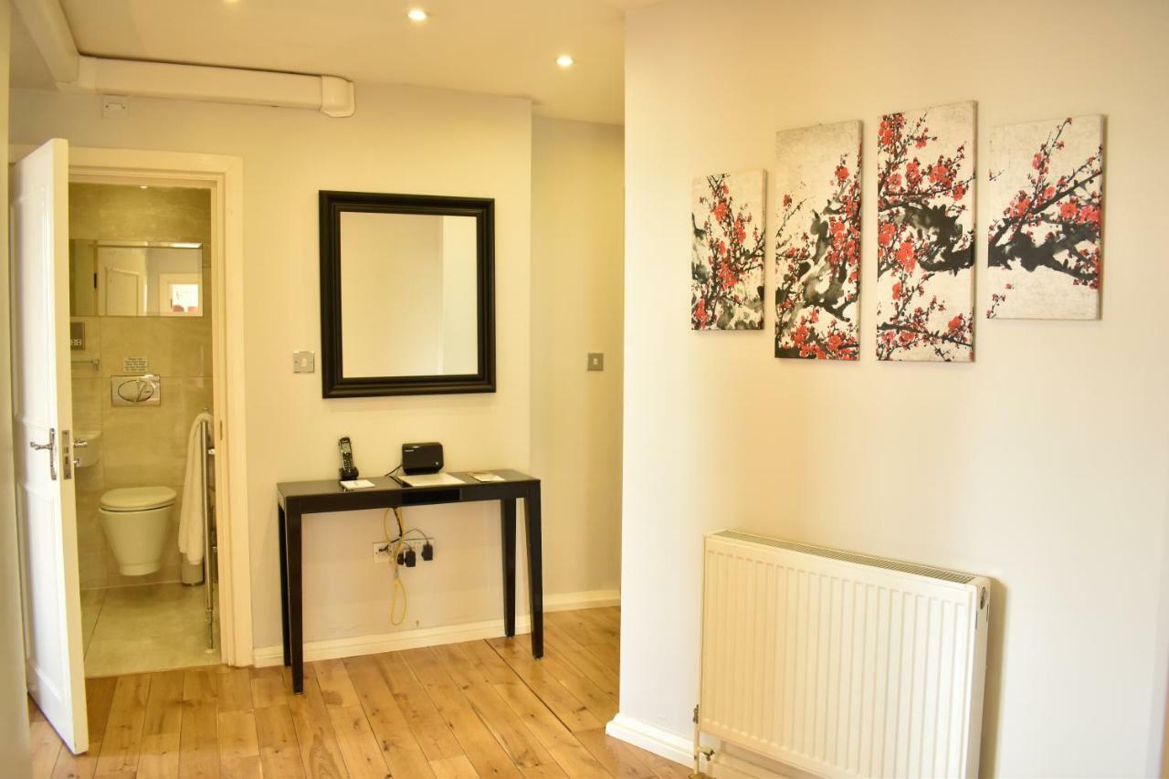 Apartment Lr - Battersea Park *