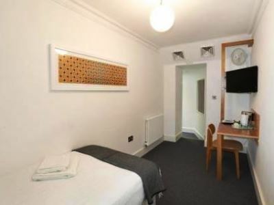 Prince William 3* London