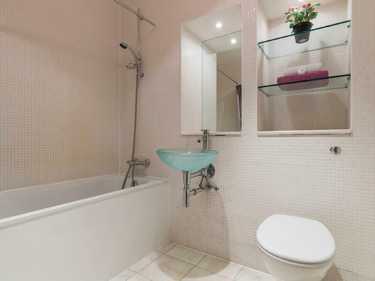 Antonine Heights Apartment London
