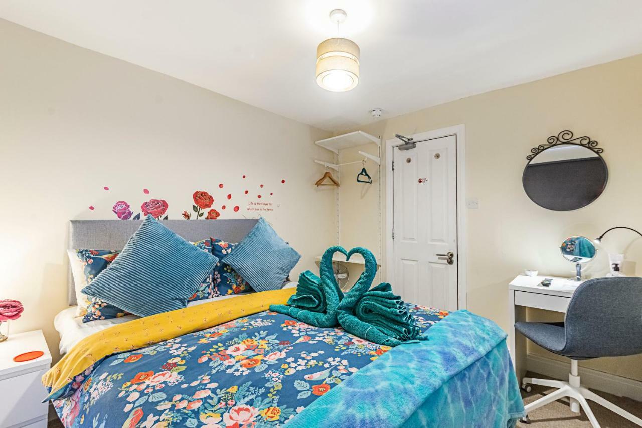 Greyhound Road Guest house London